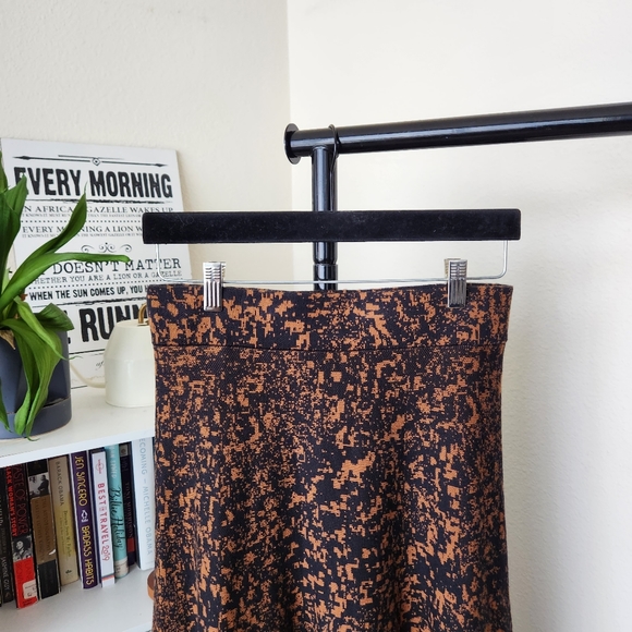 Alfani Brown and Black Splatter Print A-Line Sweater Skirt - Picture 3 of 4